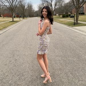 Meet your Posher, Ava